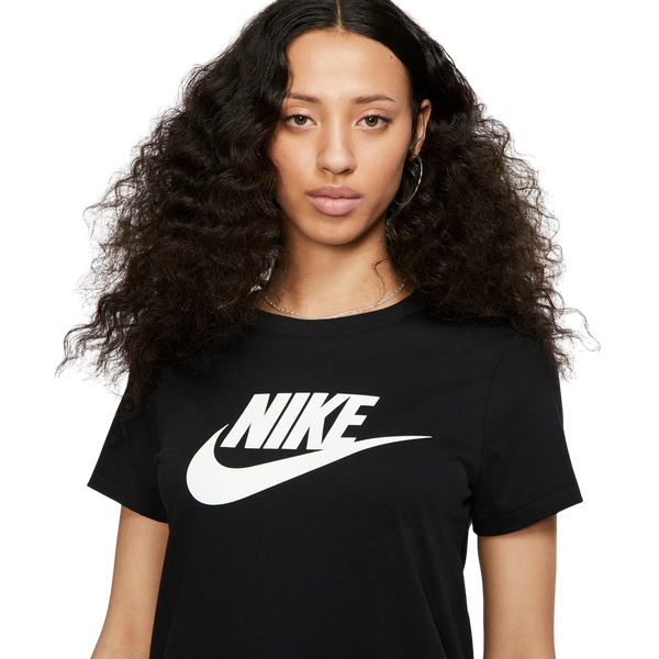 W Nsw Tee Essntl Icon Futur