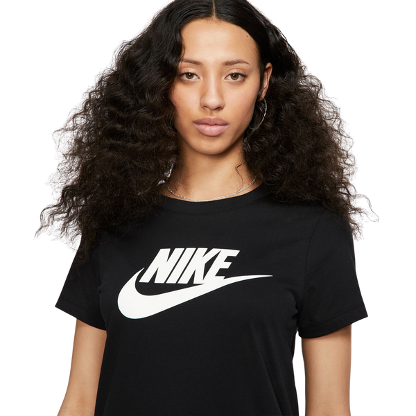 W Nsw Tee Essntl Icon Futur