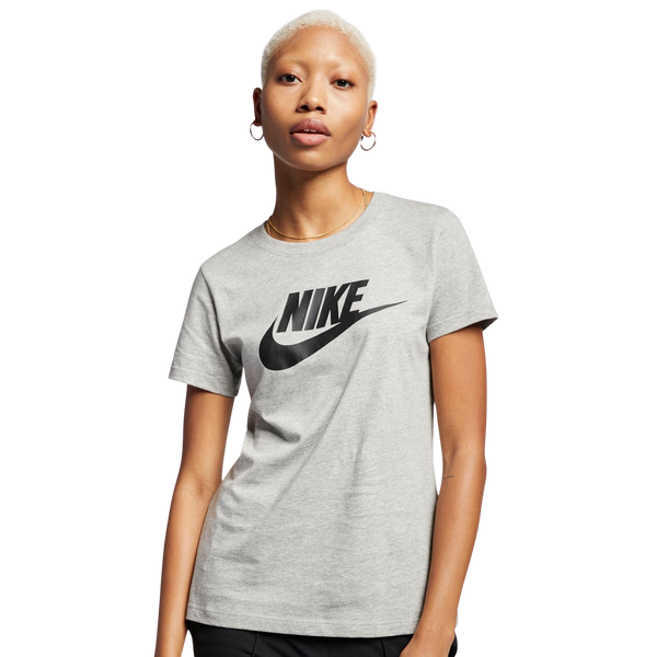 W Nsw Tee Essntl Icon Futur