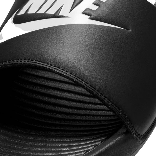 Nike Victori One Slide