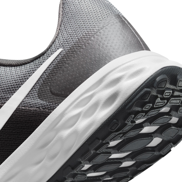 Nike Revolution 6 Nn