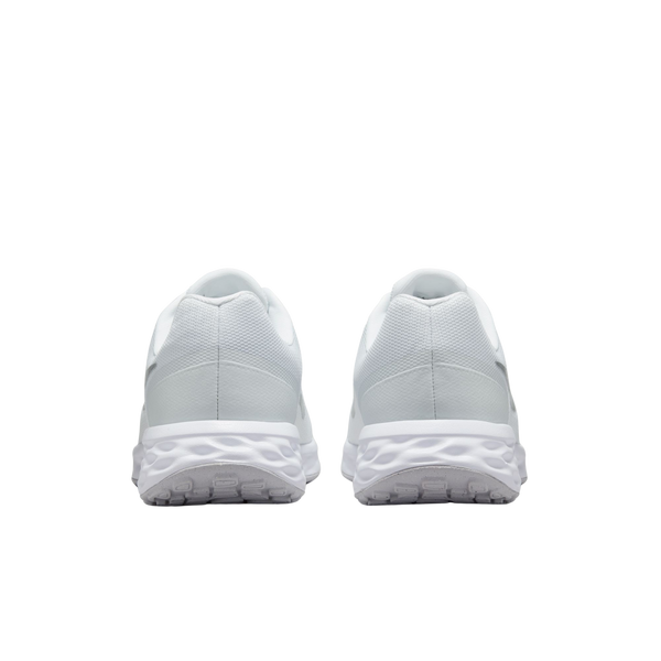 W Nike Revolution 6