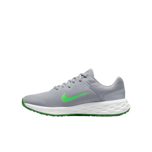 Nike Revolution 6 Gs