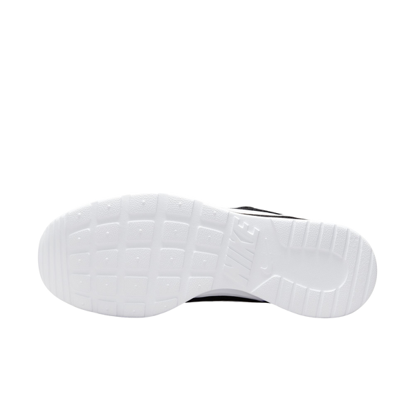 Wmns Nike Tanjun M2Z2