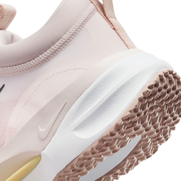 W Nike Spark