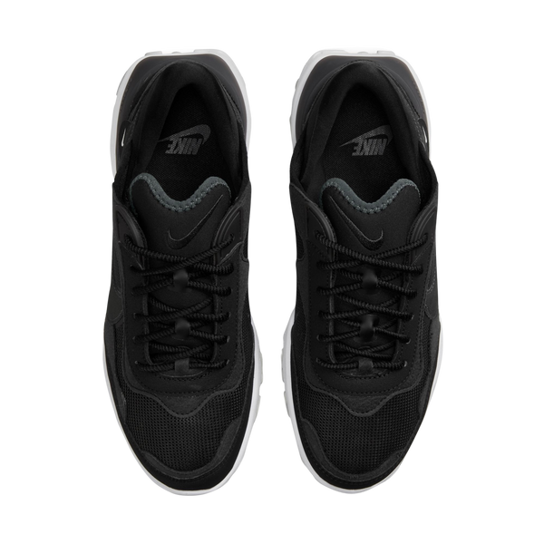 W Nike React R3Vision