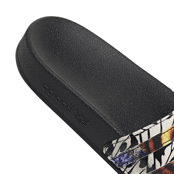 Adilette